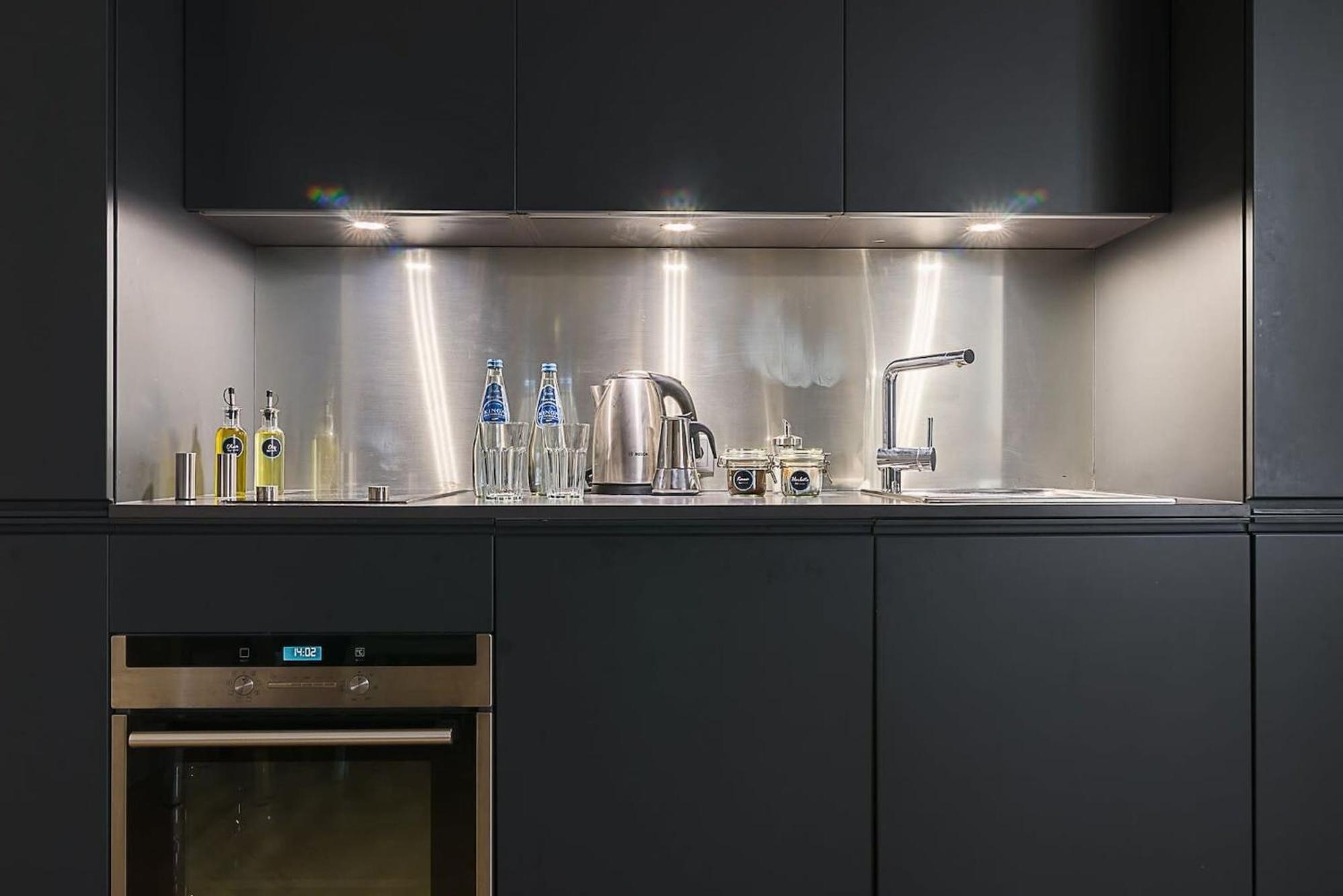 Rent Like Home - Hoza 39 Warsaw Ngoại thất bức ảnh