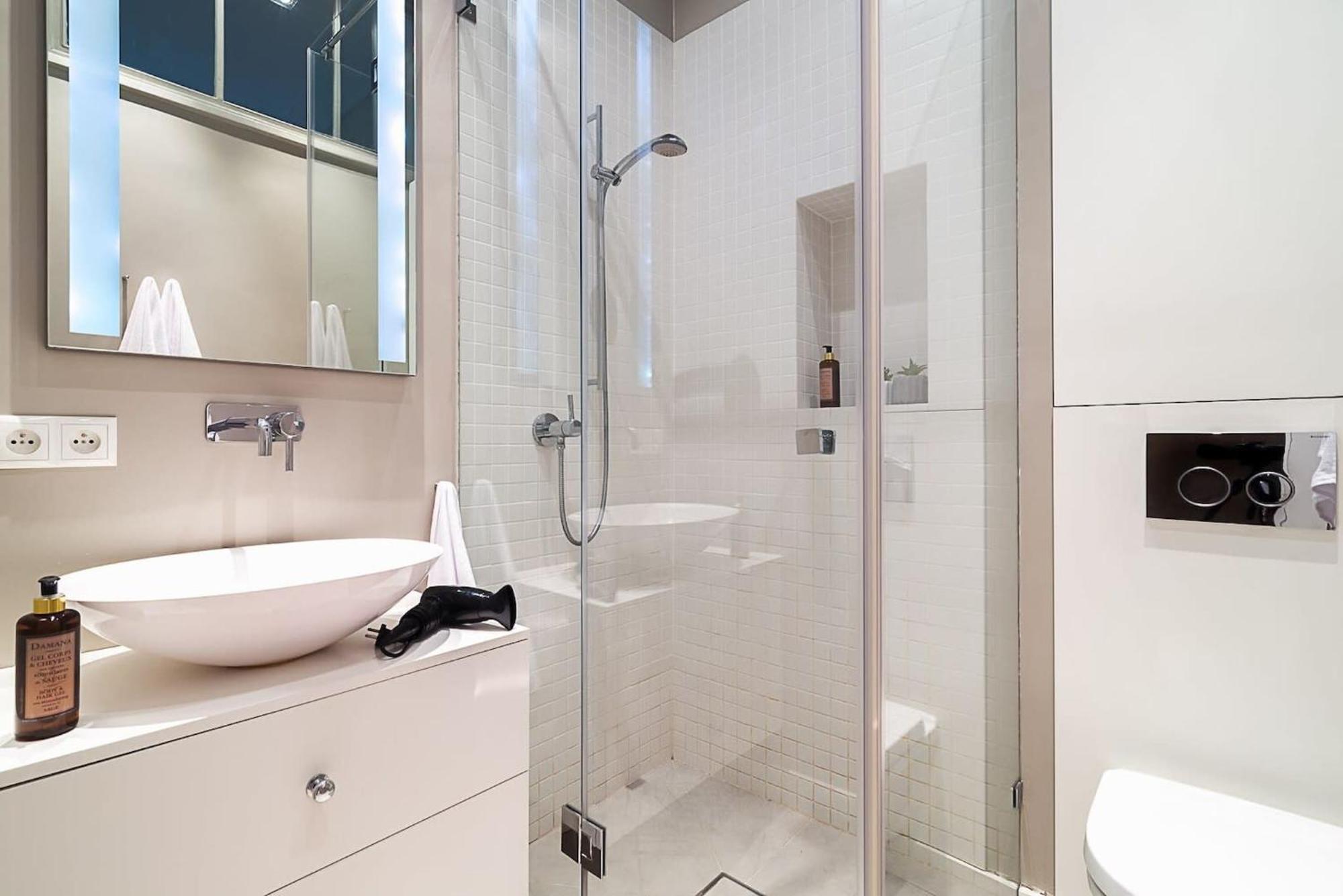 Rent Like Home - Hoza 39 Warsaw Ngoại thất bức ảnh